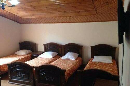 Стандартный четырёхместный номер