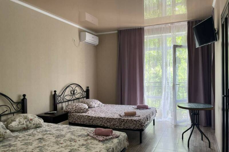 «Уют» с балконом