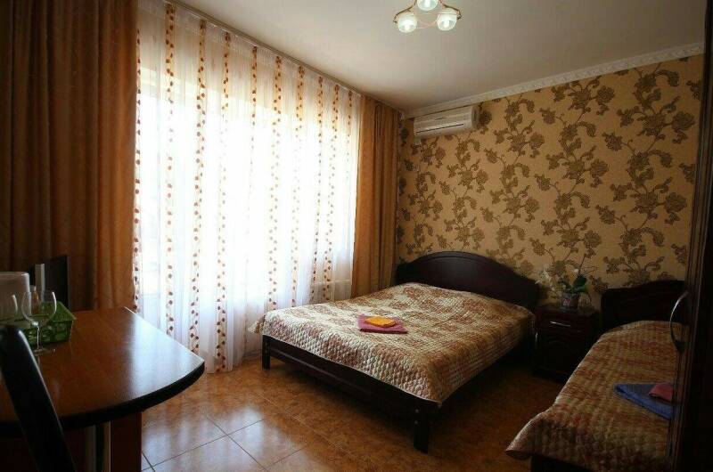 Двухкомнатный номер «Семейный Люкс»