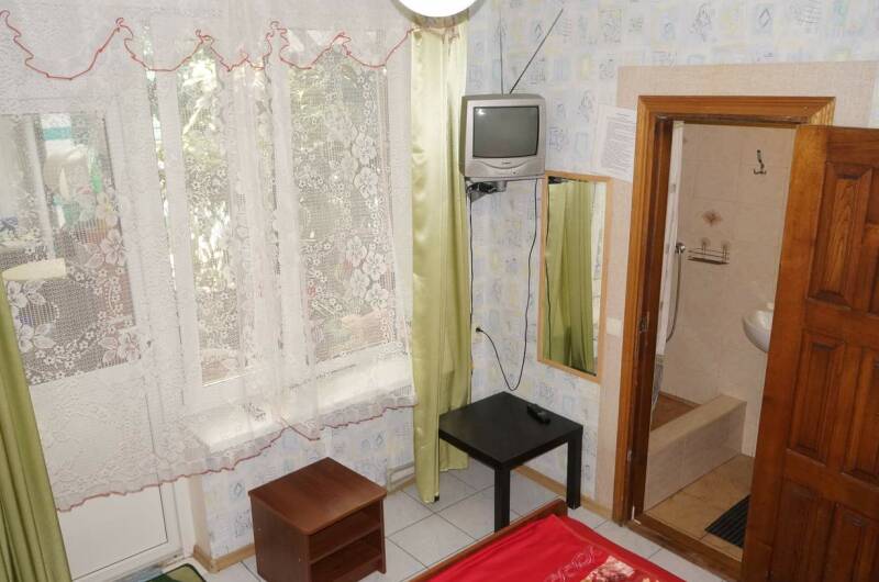 Комната на 1 этаже на 3 человека