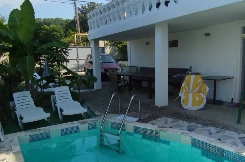 Трехместный «Стандарт» с видом на море