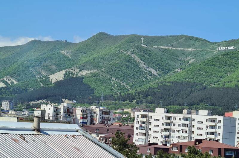 2-х местный «Люкс» 3-й этаж с видом на море и горы
