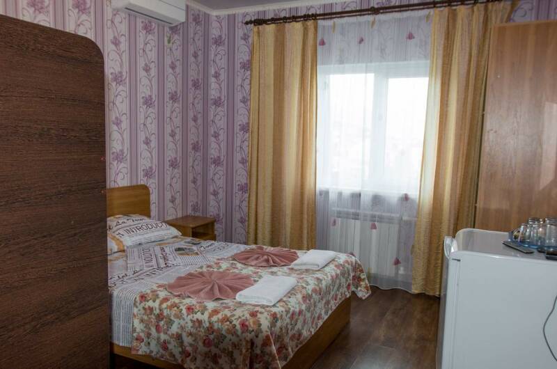 Трехместный мансарда
