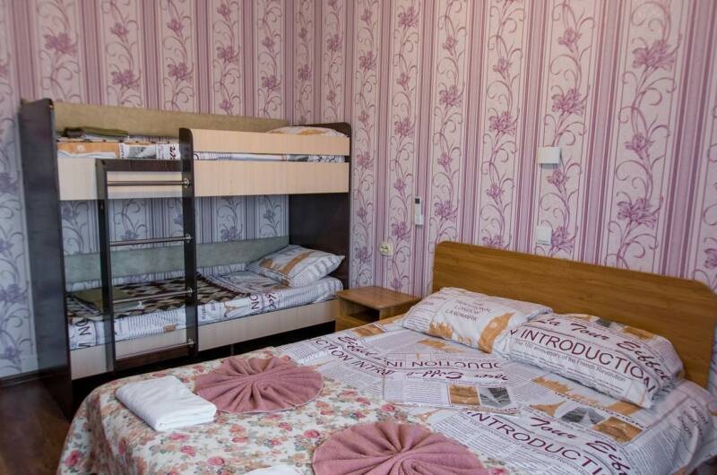 Трехместный мансарда