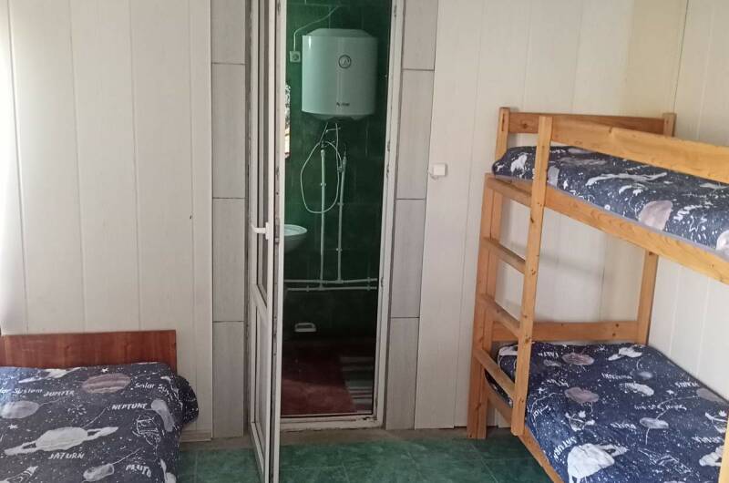 Пятиместный номер с отдельным входом