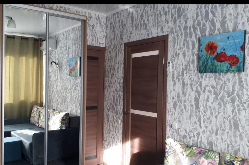 Двухкомнатный номер с кухней на этаже