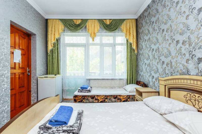 «Стандарт» 3х местный с балконом 2 эт