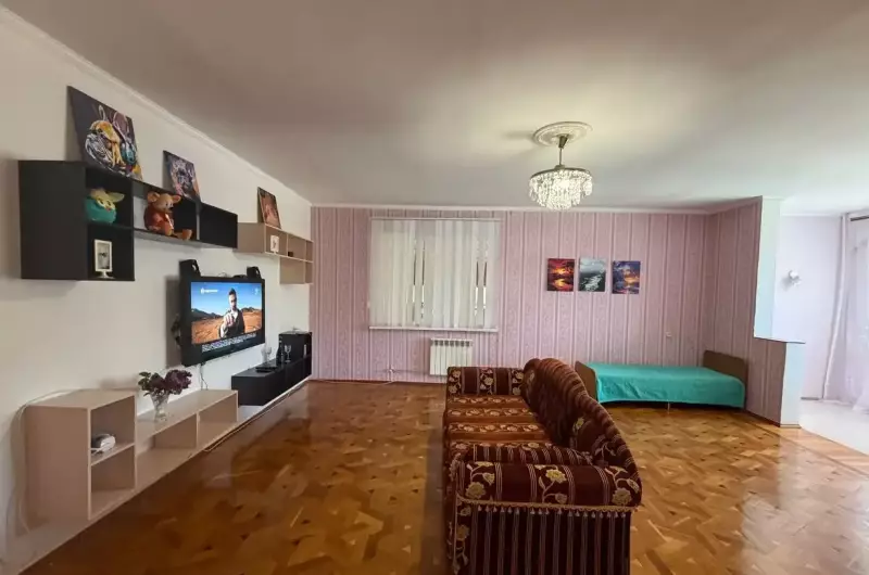 Квартира 3-ёх комнатная