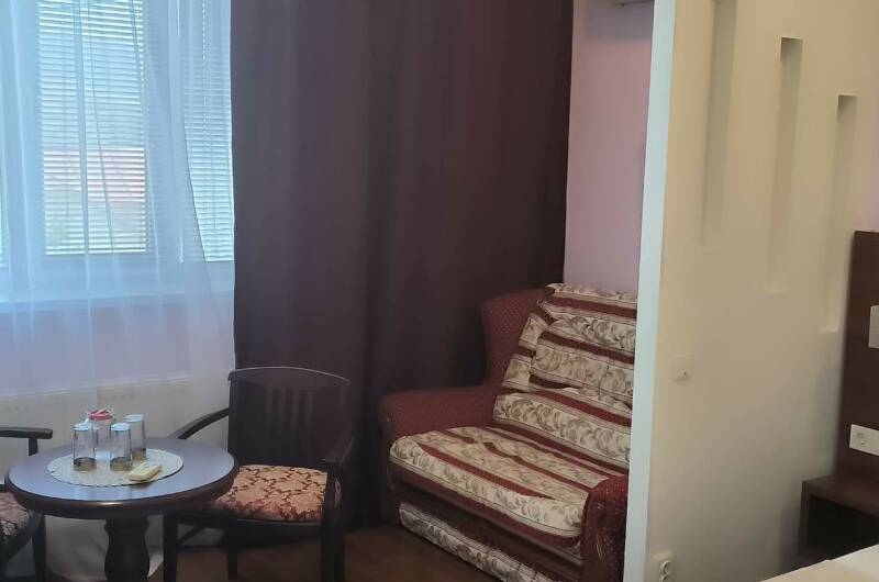 «Люкс» трехместный