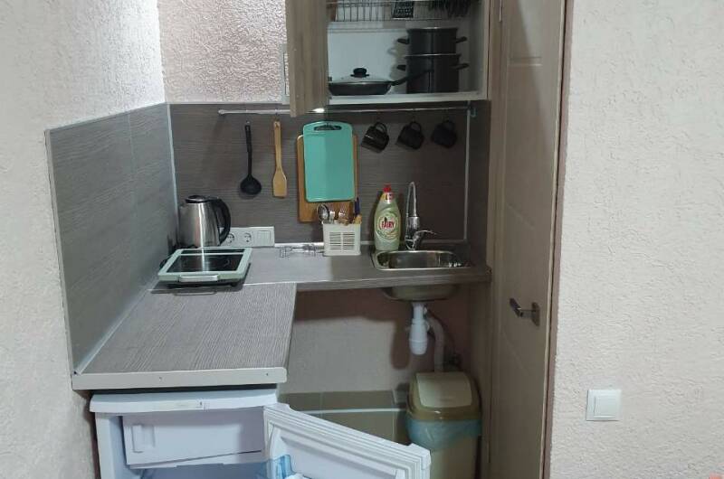 Студия с кухней трёхместная