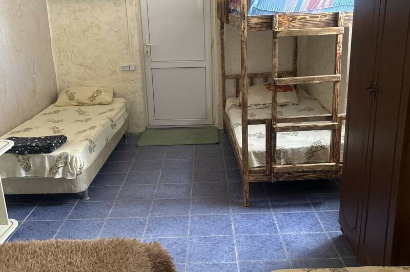 Шестиместная комната