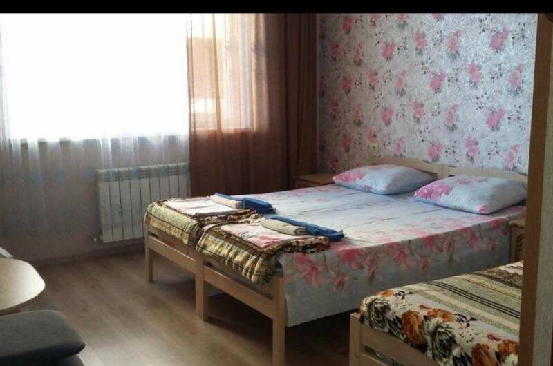 Трехместный номер с санузлом внутри, на 1 этаже