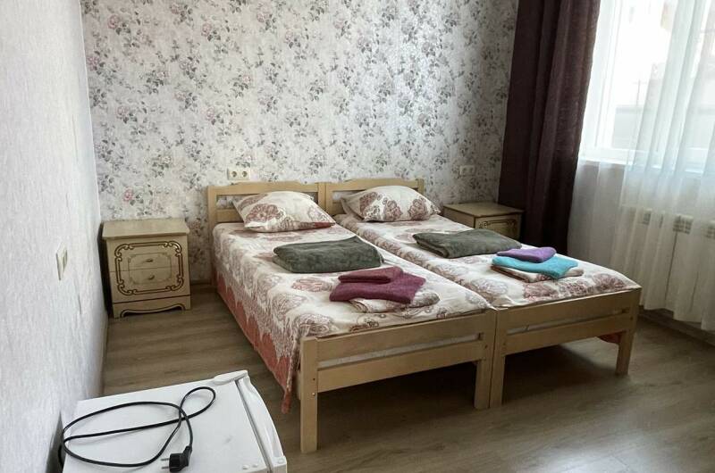 Двухместный номер с санузлом рядом с номером