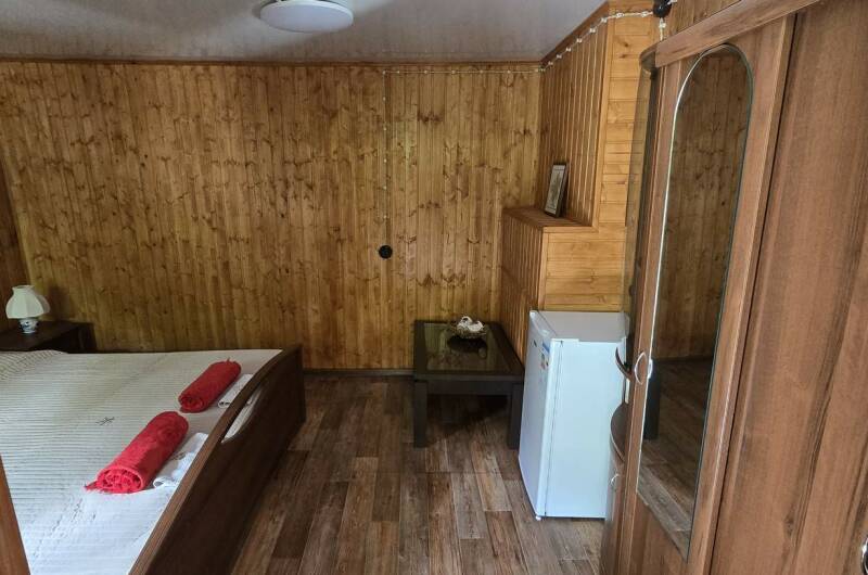 «Комфорт» для двоих с двуспальной кроватью