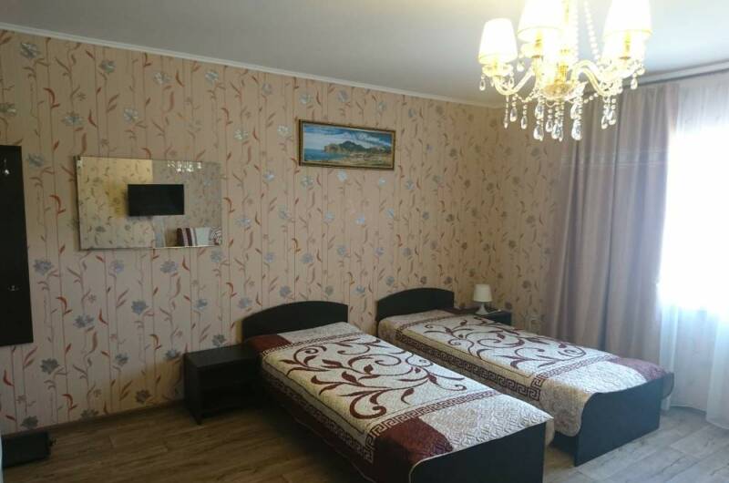 #5 Большой трехместный номер