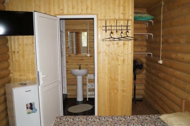 Трехместный сруб