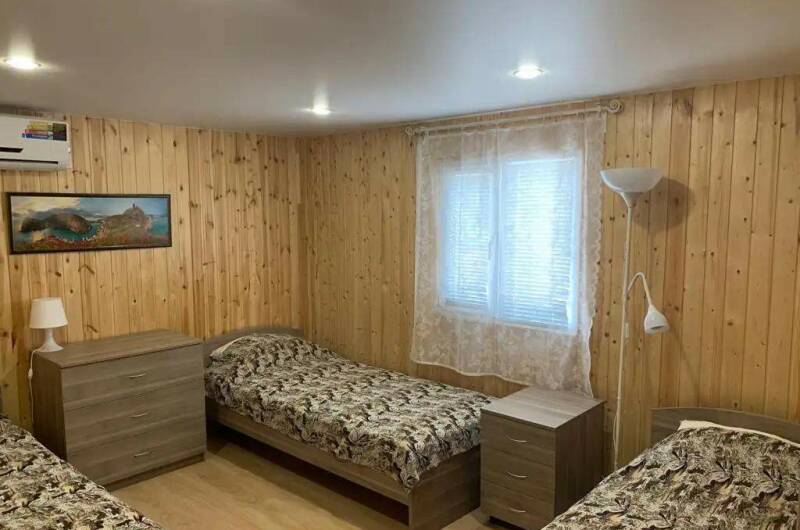 6-ти местный двухкомнатный номер на 1-м этаже