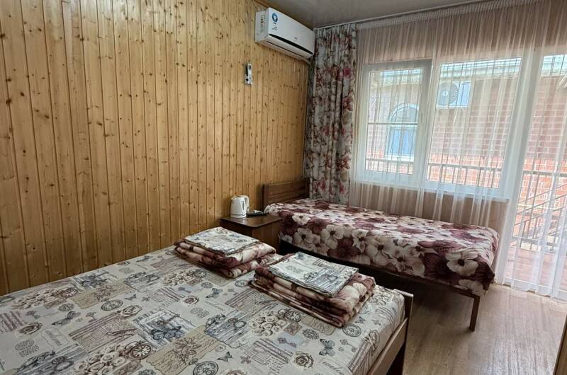 3-х местный «Стандарт» с общим балконом