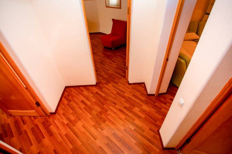 Трехкомнатные апартаменты с кухней