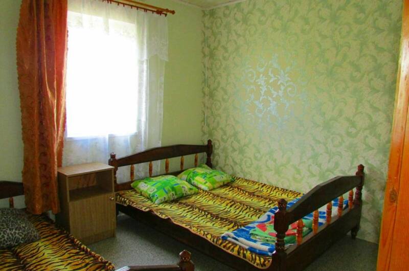 Две комнаты с холлом и отдельной кухней № 1