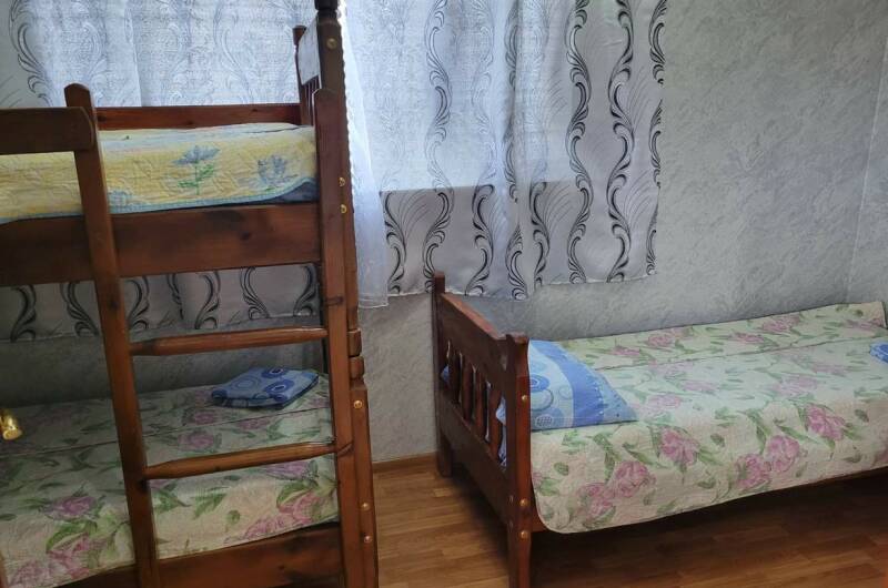 Двухкомнатный пятиместный на втором этаже
