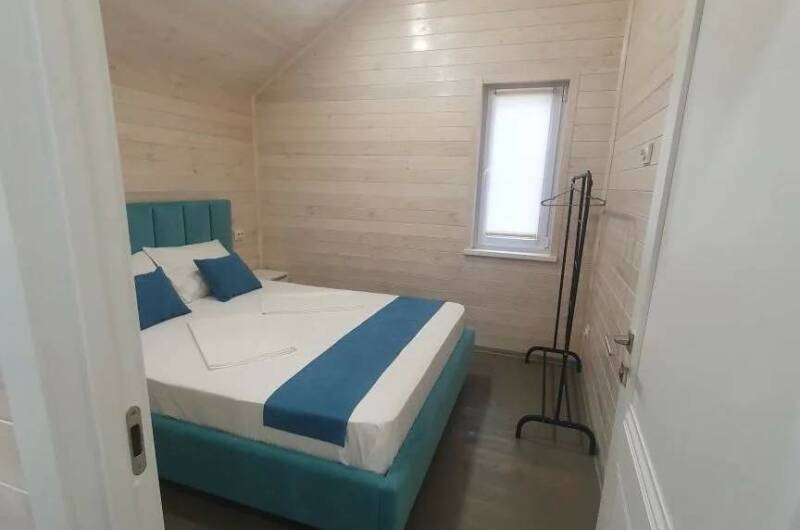 БёрнХаус 1