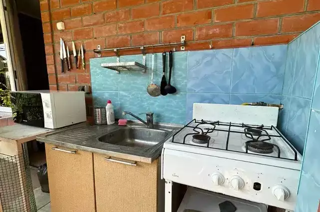 Двухкомнатный с кухней со смежными комнатами
