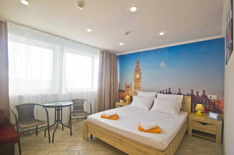 Трехместный, вид на море