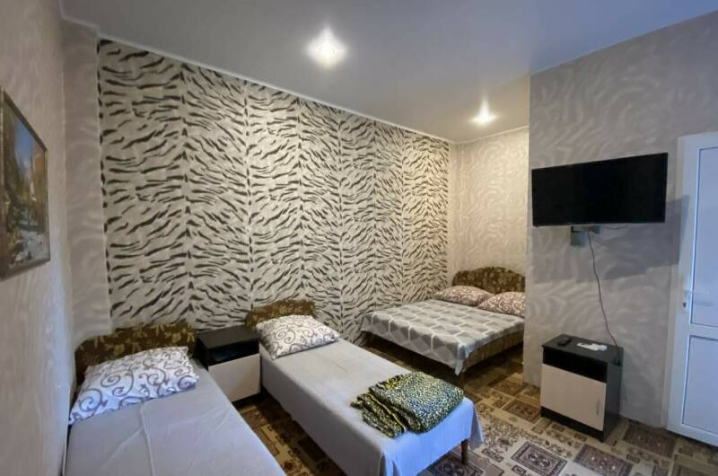 Четырехместный номер на 2 этаже (2.5)