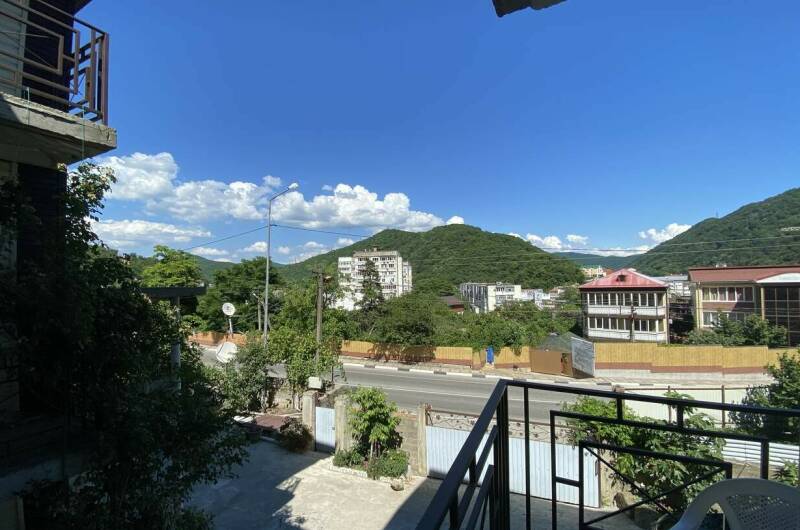 Четырехместный с балконом на 2 этаже (2.1)