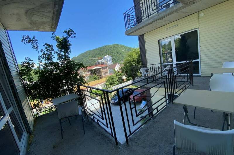 Четырехместный с балконом на 2 этаже (2.1)