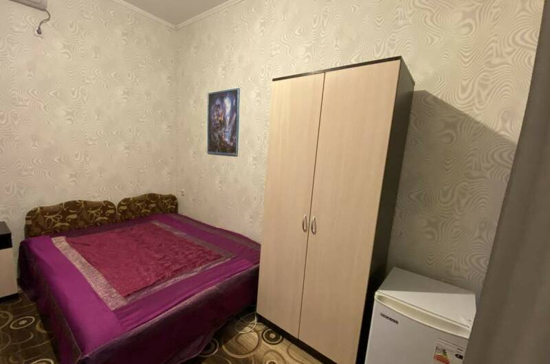 Трехместный номер на 1 этаже (1.5)