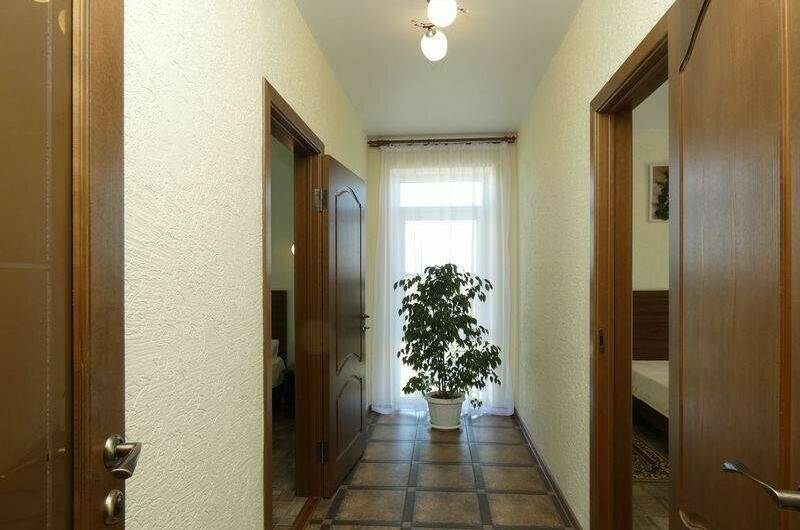 Шестиместный «Люкс»