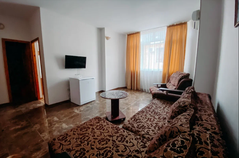 Двухкомнатный пятиместный