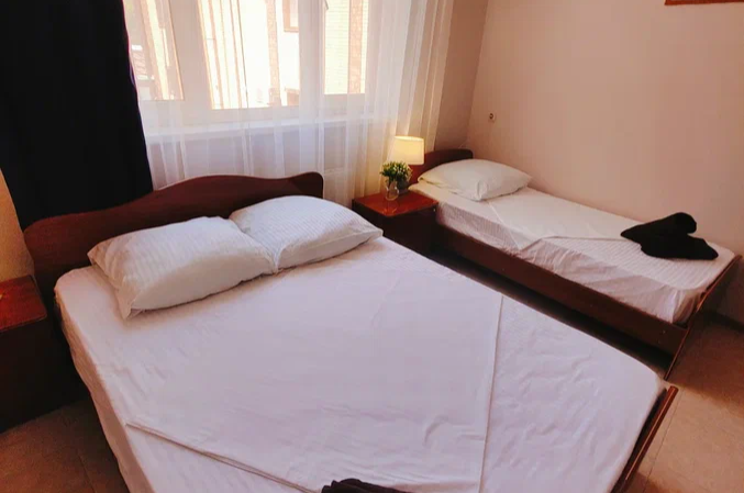 Двухкомнатный шестиместный