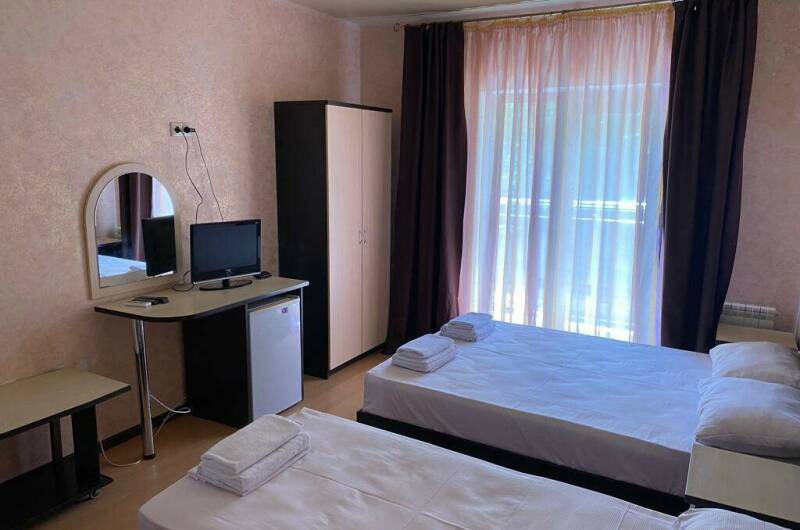 Трехместный «Стандарт» с балконом