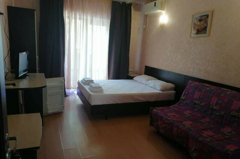 Четырёхместный «Стандарт» с балконом