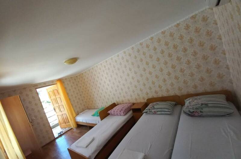 Четырёхместный номер