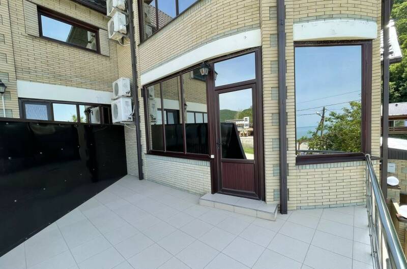 Трёх-четырехместная студия «Люкс» с видом на море