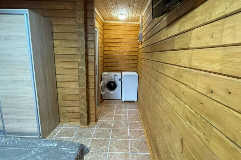 Двухместный номер из натурального дерева