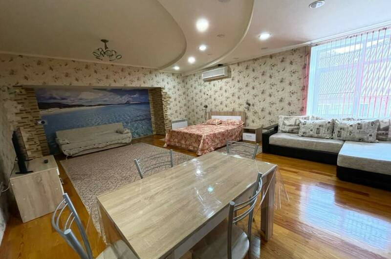 Шестиместный номер «Люкс»