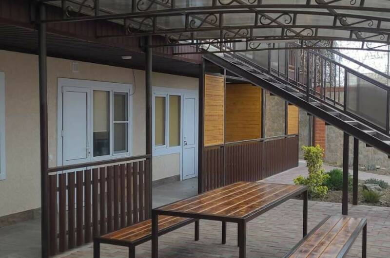 «Стандарт» с отдельной верандой 3-х местный