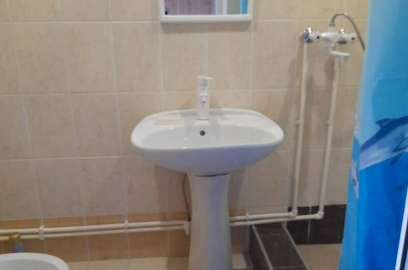 «Стандарт» с балконом 4-х местный