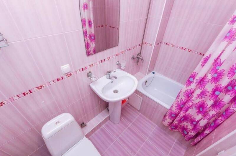 «Стандарт» 3-х местный с балконом