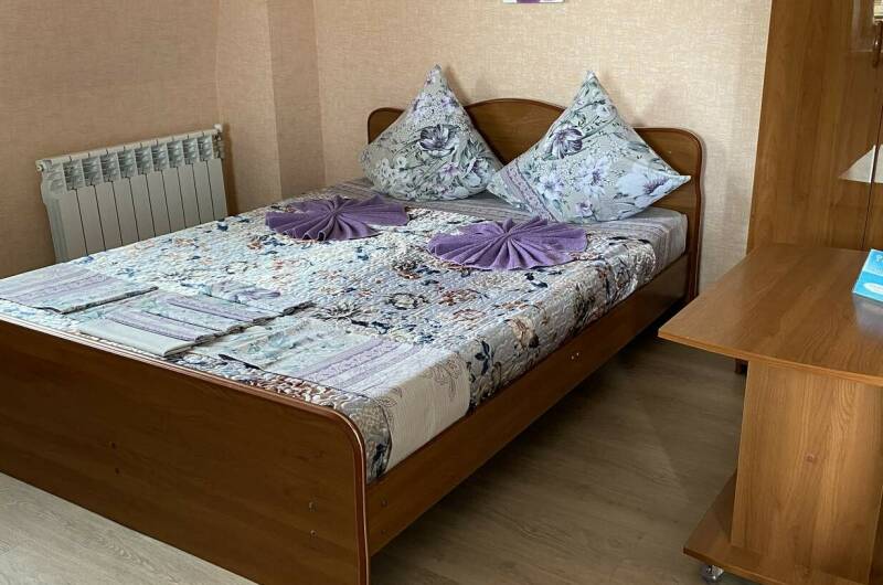 Две комнаты с удобствами +доп.место номер 7