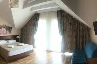 Двухместный «Полулюкс» с лоджией 1