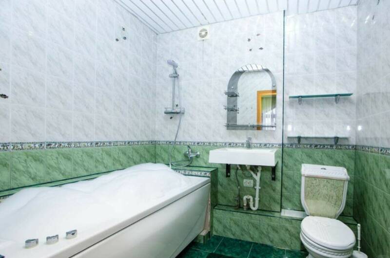 Комната «Стандарт» четырёх-пятиместная