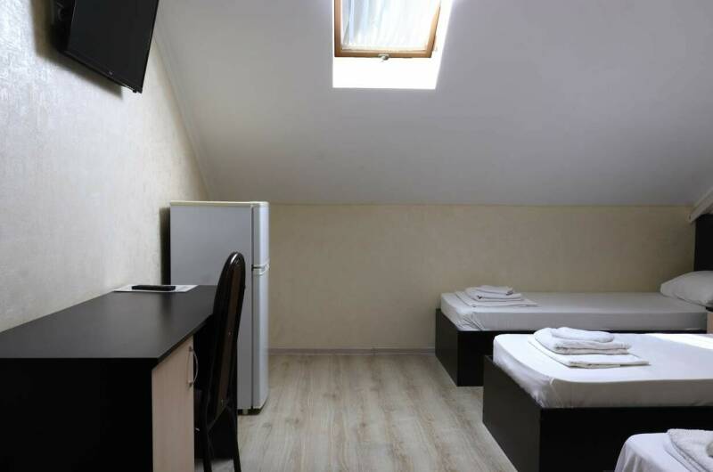 Трехместный мансардный