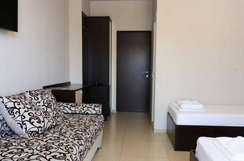 Семейный с балконом