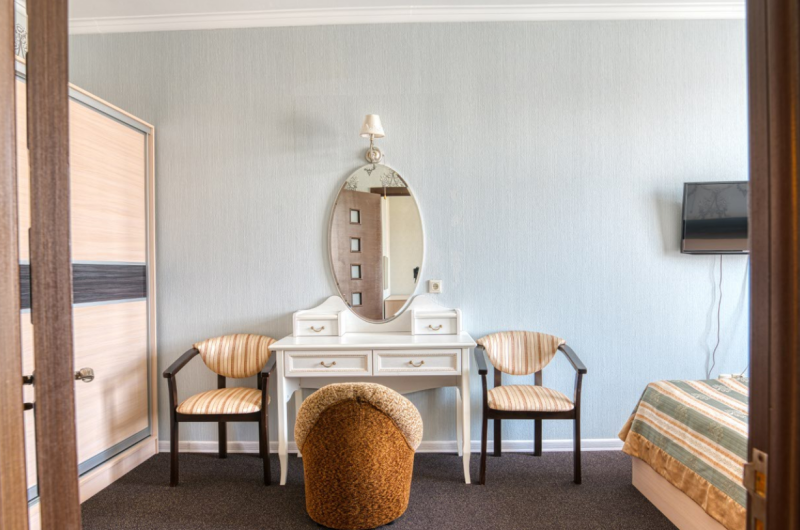 Двухместный двухкомнатный «Люкс»